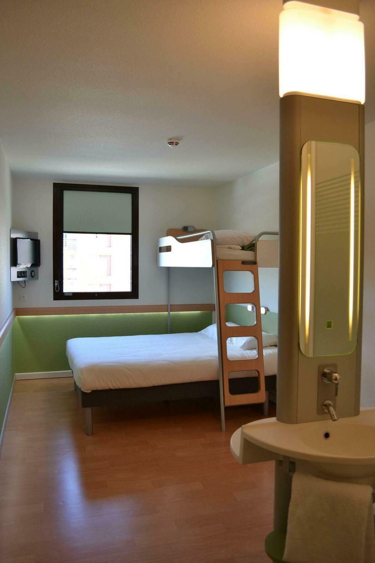 ibis budget Sucy en Brie Eksteriør billede